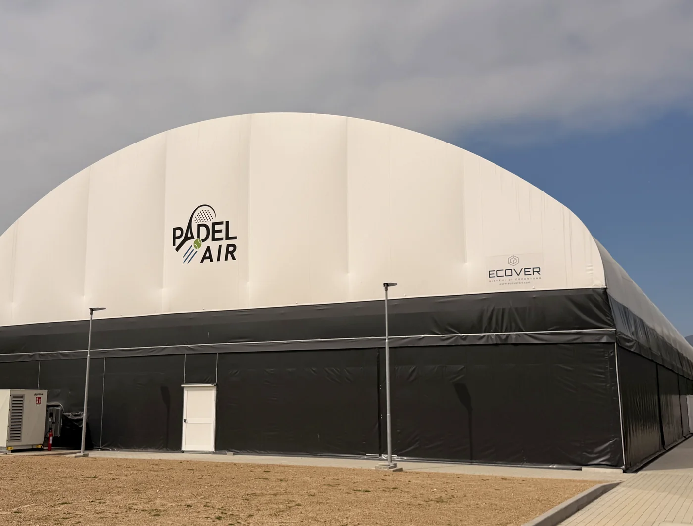 Cupola pressostatica Ecover - copertura Padel Air Varese